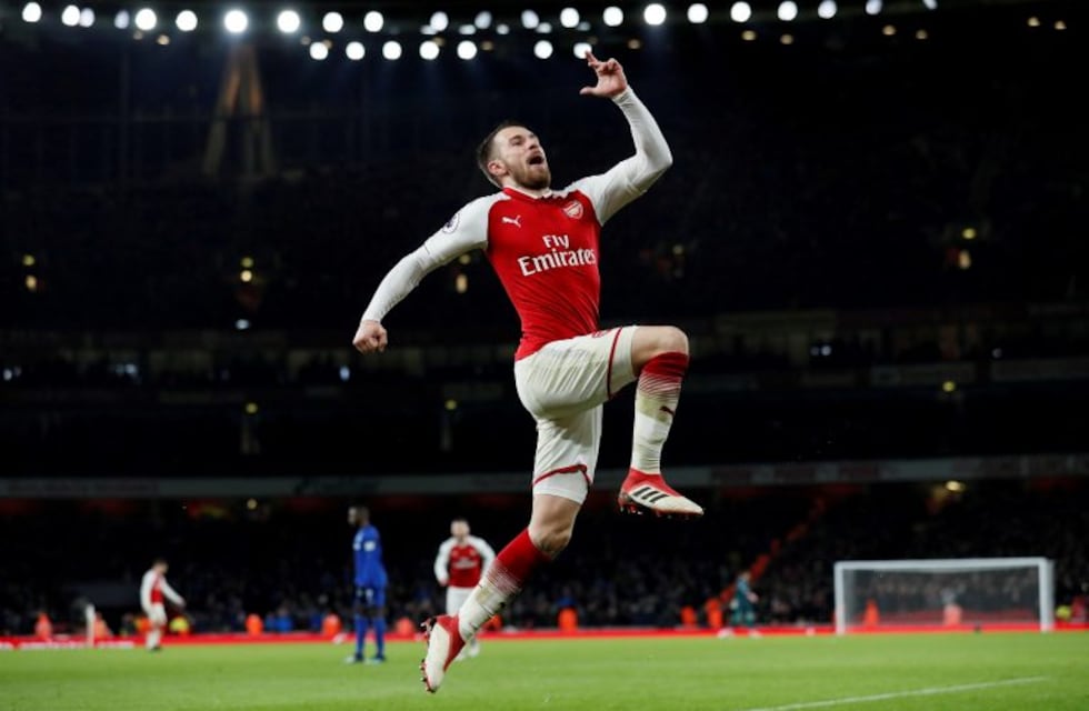 Ramsey metió un hat-trick y las redes estallaron