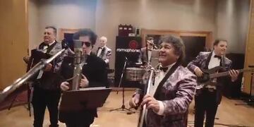 El dueto fue grabado en los estudios Romaphonic\u002E (@horaciojrios)