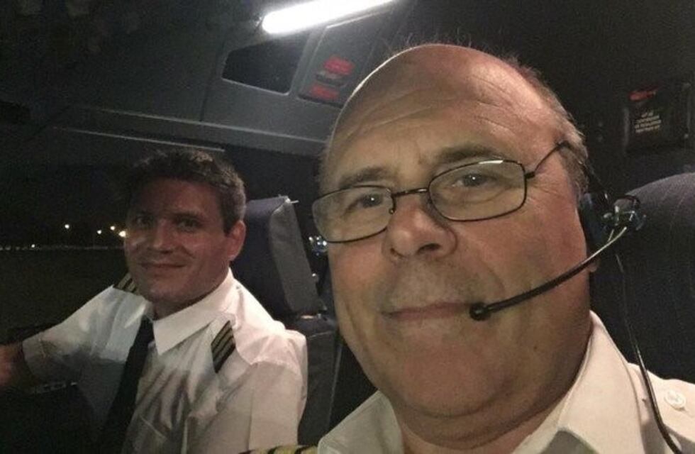 "Es como salvar a la gente del Titanic", dijo el piloto del último vuelo para repatriar argentinos
