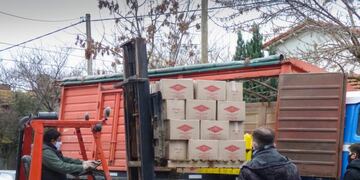 Importante donación a Unidos x Vos de la Central del Diezmo - Pró Vida