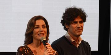 DYN69, BUENOS AIRES 27/06/17, EL PRIMER PRECANDIDATO A DIPUTADO NACIONAL POR EL FRENTE EVOLUCIÓN CIUDADANA, MARTÍN LOUSTEAU, PRESENTA HOY A LOS INTEGRANTES DE SU LISTA\u002EFOTO:DYN/JAVIER BRUSCO\u002E ciudad de buenos aires martin lousteau debora perez volpin elecciones legislativas 2017 presentacion integrantes partido evolucion ciudadana