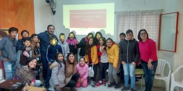 Los niños proponen mejorar la costanera del Río Xanaes