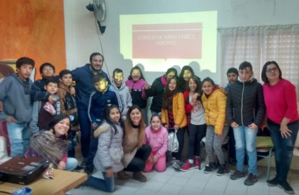 Los niños proponen mejorar la costanera del Río Xanaes