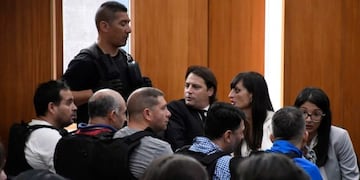Jorge Benegas (primero desde la izquierda) y Javier Makhat (tercero) habían apelado la resolución de primera instancia\u002E (Juan José García)