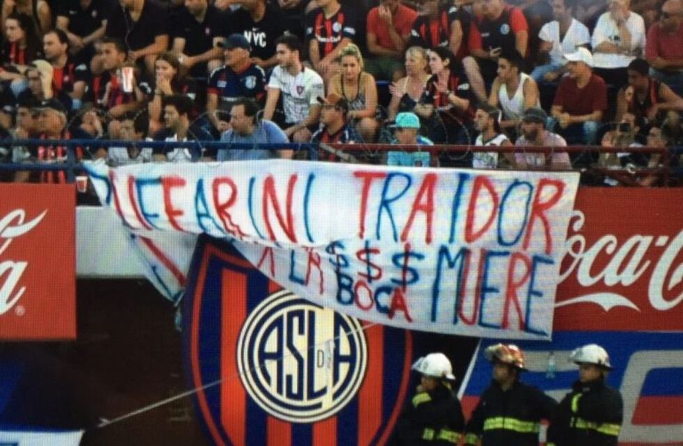 La bandera contra Buffarini en cancha de San Lorenzo