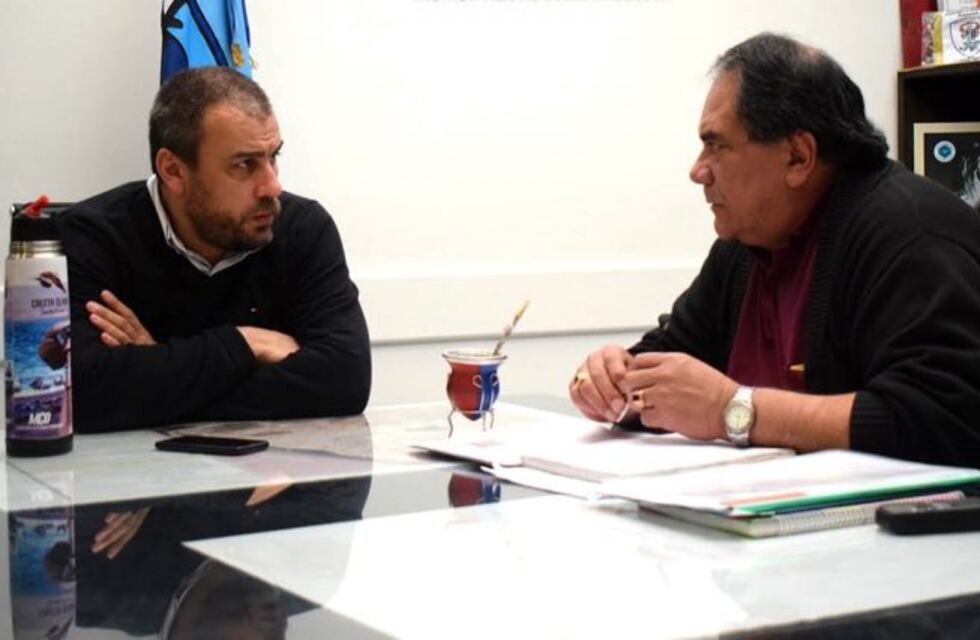 El Ejecutivo ratificó la propuesta de aumento salarial del 27.44 % al básico