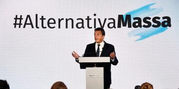 Massa le pidió a Macri que convoque a una reunión con los líderes de la oposición\u002E (Prensa Frente Renovador)