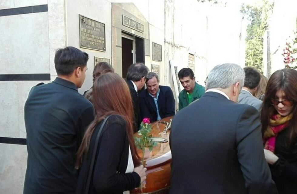 Despidieron los restos de la esposa del ex gobernador Bravo