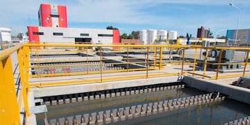 Ya hay dificultades en algunas tomas de suministro de Aguas Santafesinas\u002E (Archivo)