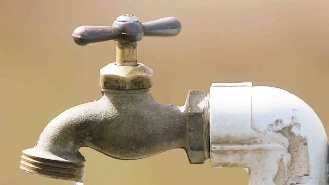 Ola de calor: Aysa pidió un uso responsable del agua ante los cortes de luz