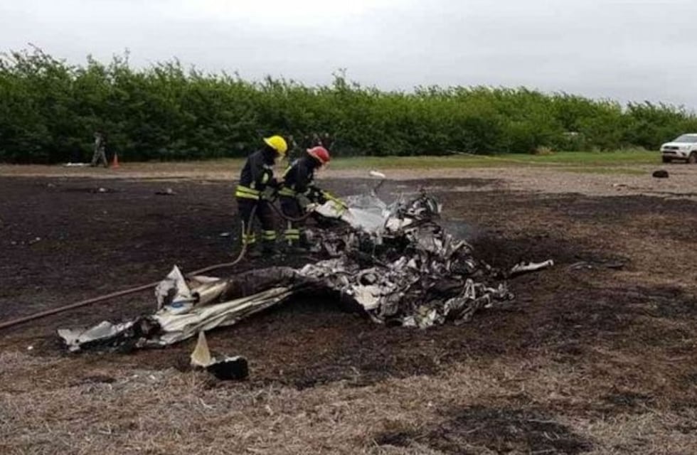 Dos muertos al estrellarse una avioneta en Venado Tuerto