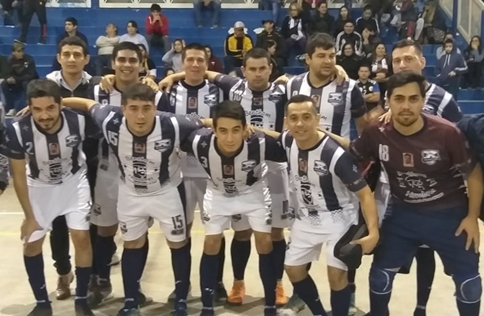 Nueva victoria de Manucho en la categoría "B"