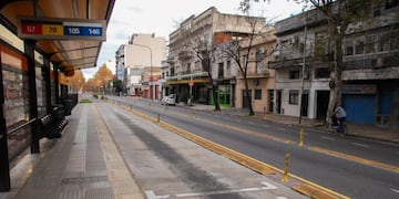 Una estación de bus vacía debido a la huelga general