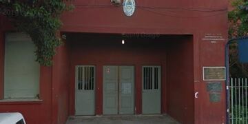 Escuela Domingo Silva de la ciudad de Santa Fe\u002E (Street View)