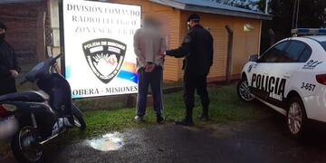 El ahora detenido circulaba por la calle cuando fue apresado\u002E