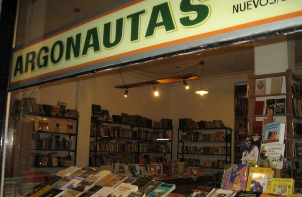 Libros usados, antiguos y raros en una nueva edición de la Feria de Librerías de Viejo de Rosario
