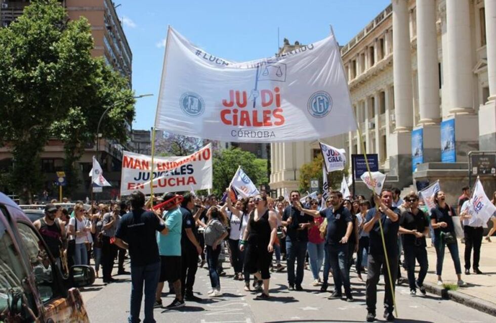 Judiciales de Córdoba paran por 48 horas este viernes y el martes