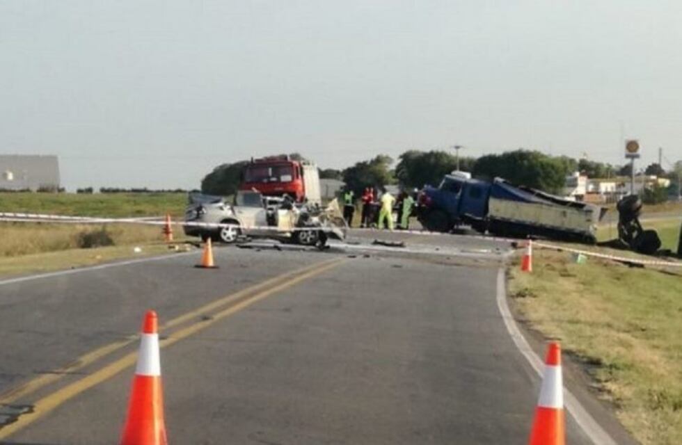 Automovilista bonaerense chocó con un camión en Santa Teresa y falleció