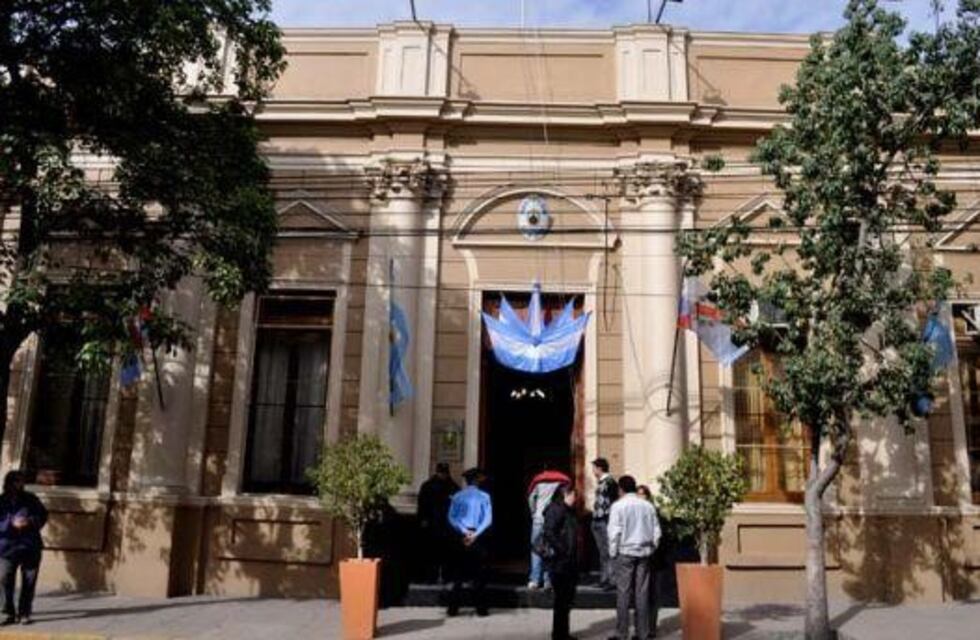 Elecciones: El escrutinio definitivo se hará en la Legislatura