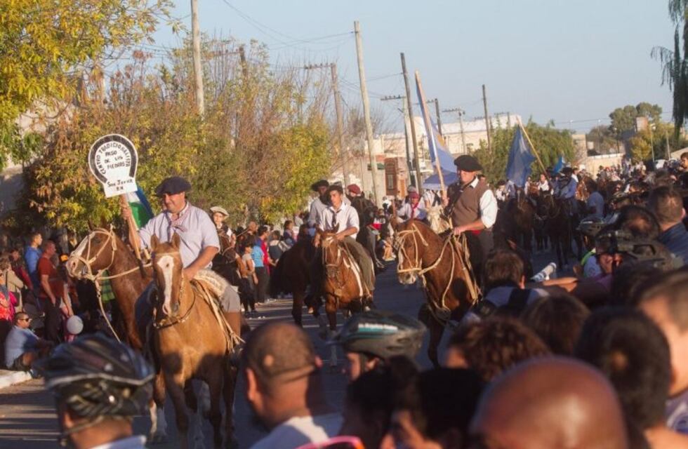 Viedma y Patagones se vistieron de fiesta por su 240° aniversario