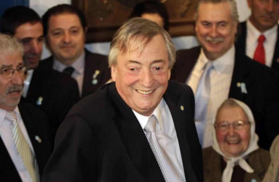 El hijo del financista Ducler reveló que Néstor Kirchner manejaba fondos de Santa Cruz en un paraíso fiscal