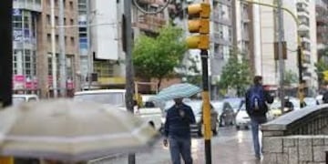 El arranque de semana seguirá con clima lluvioso en Córdoba\u002E