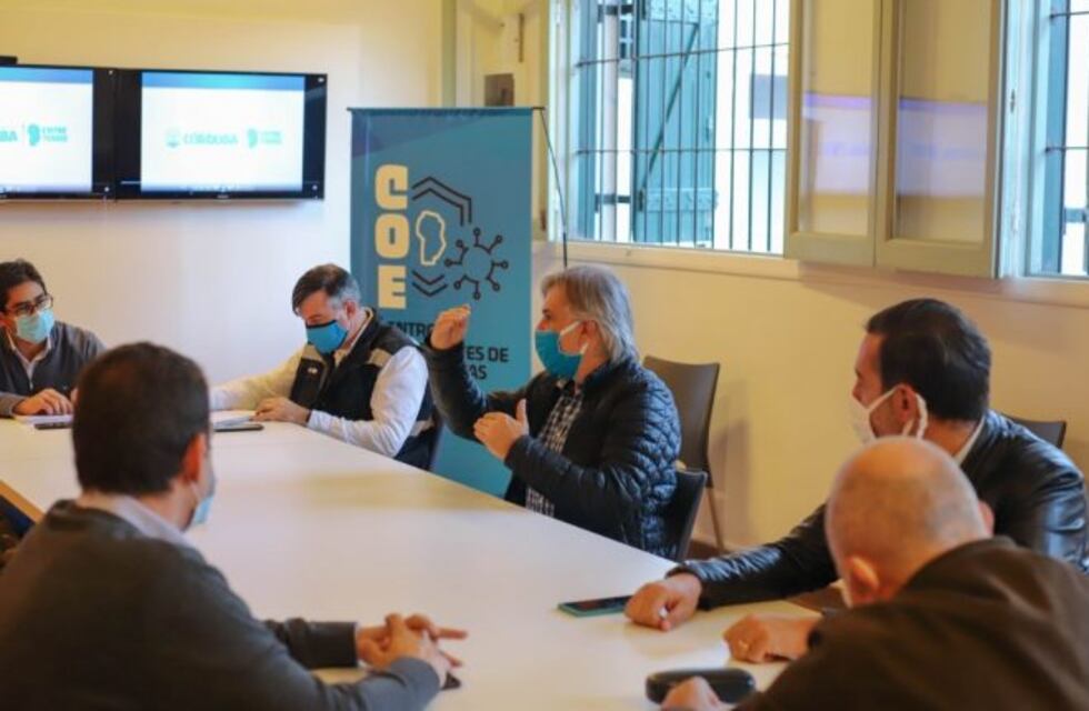 La Municipalidad analiza junto al COE una apertura gradual del comercio en Córdoba