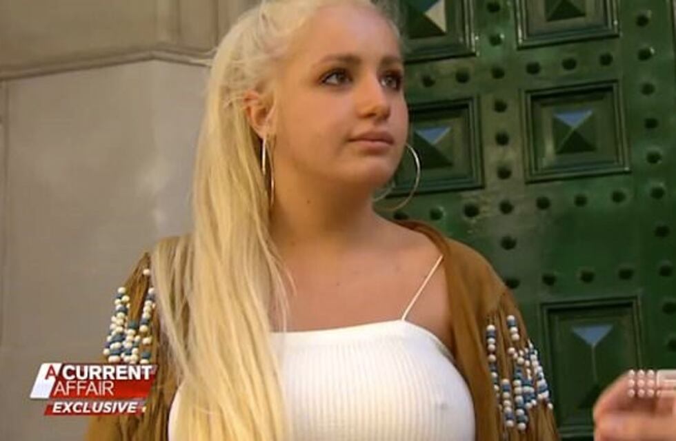 Una instagramer admitió haber enviado fotos desnuda a un menor y mostró sus pechos en vivo