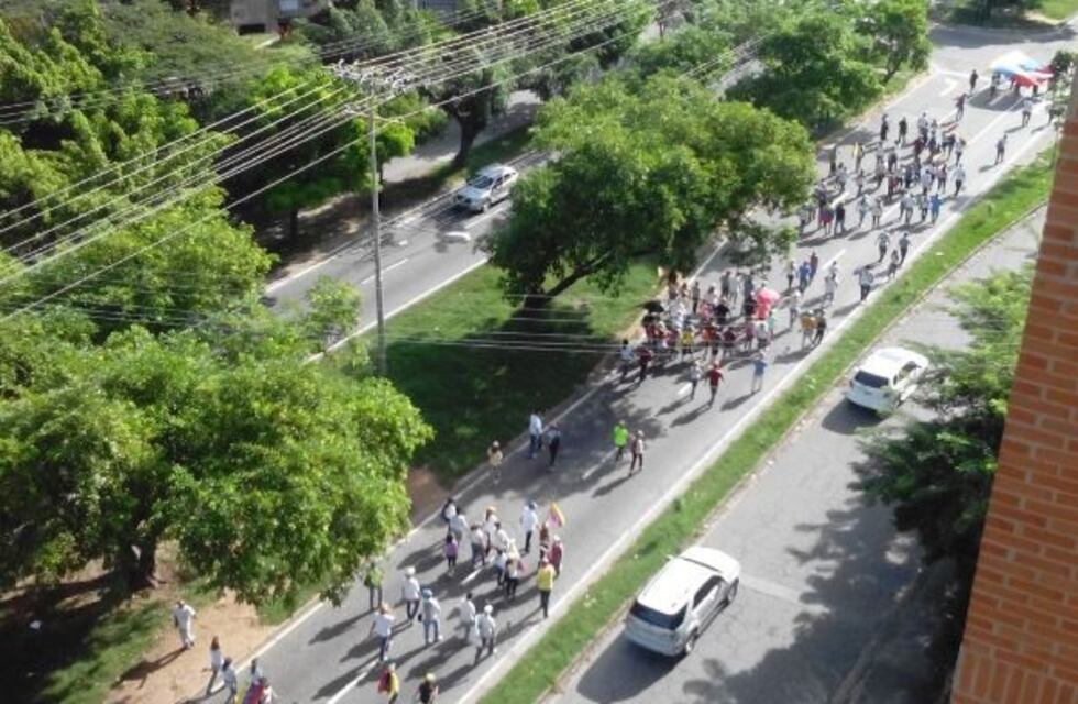 Venezuela: chavistas y opositores realizarán marchas este miércoles en Caracas