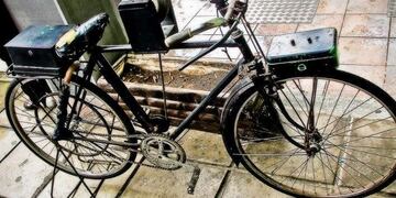 Intentó cobrar casi $5\u002E000 por afilar 11 cuchillos