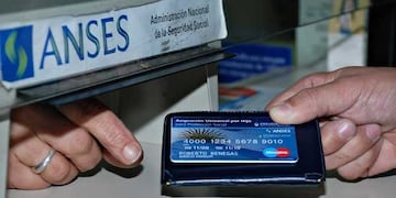 Paso a paso: cómo seguir cobrando la AUH en el 2019