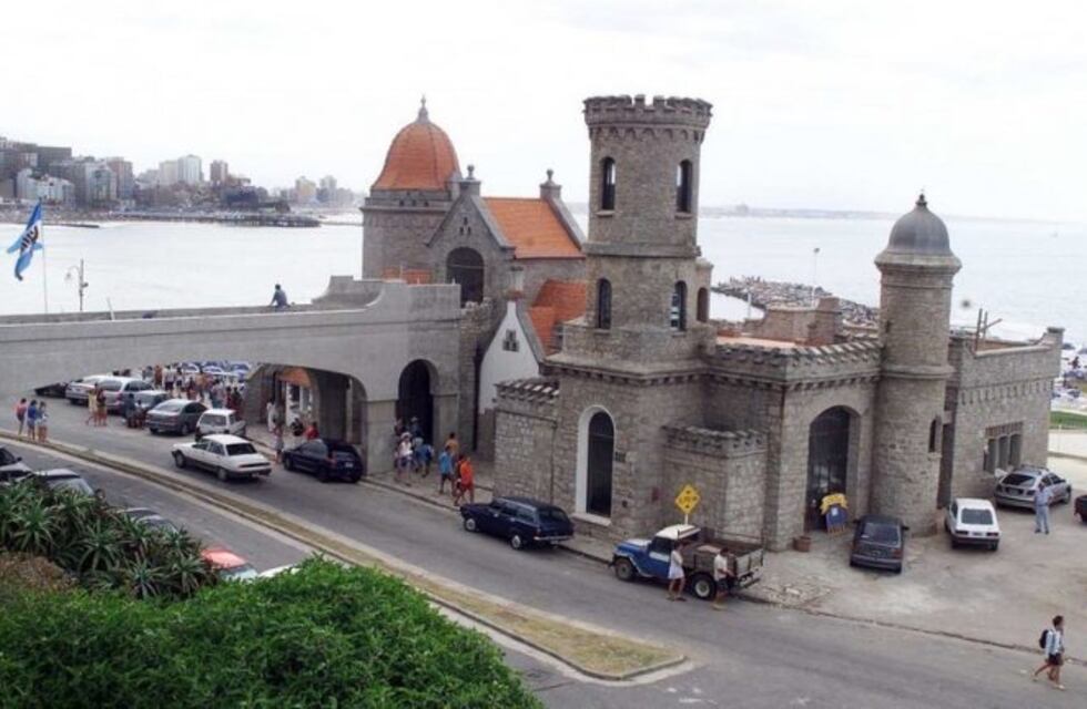 Atacaron a dos mujeres policías para robarles sus armas