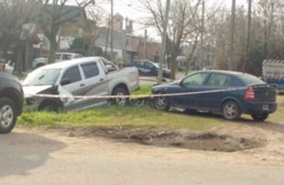 Robó una camioneta, chocó y fue apresado