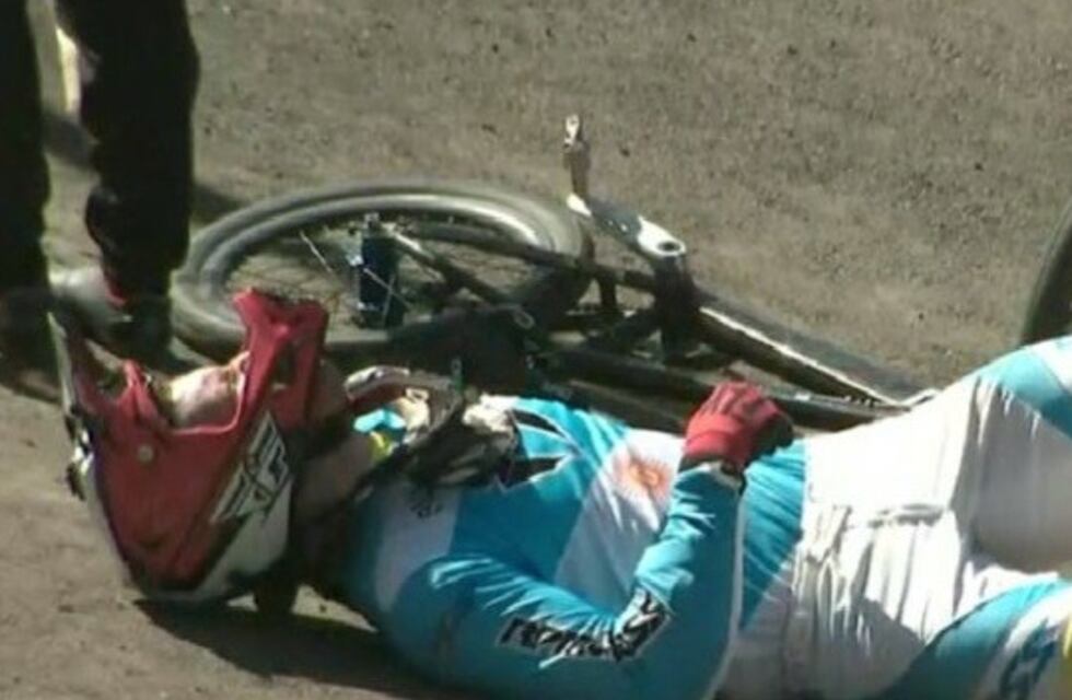 Juegos Odesur: el mendocino Villegas sufrió un espectacular accidente en el BMX
