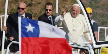 El catolicismo cayó un 18 por ciento en Chile tras los casos de abuso sexual (Foto: Elvis González/EFE)
