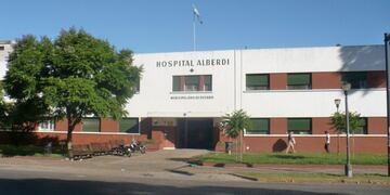Dos pacientes están internados en el Hospital Alberdi\u002E (Archivo)