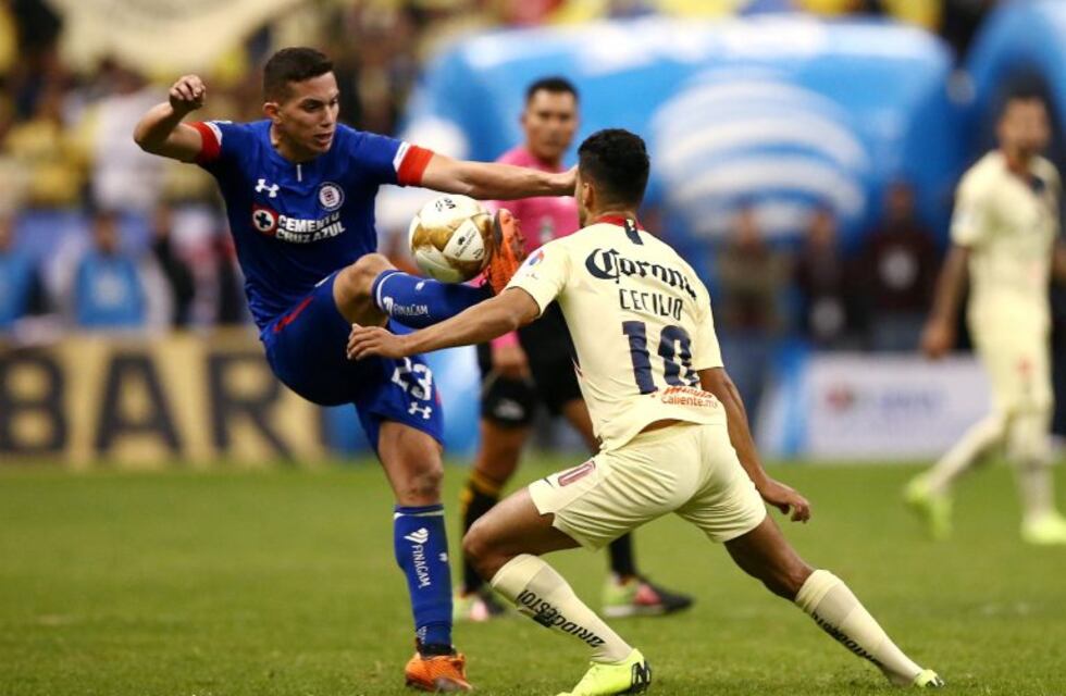 Las fotos que acercarían a Iván Marcone a Boca