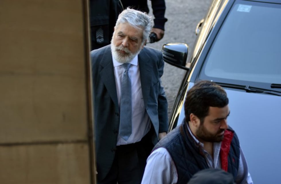 Bonadío también pidió el desafuero y la detención de Julio De Vido