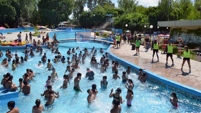 ¡A la pileta! Abren las inscripciones para las escuelas de verano de Guaymallén.