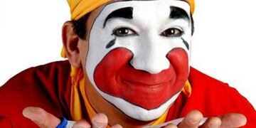 Piñon Fijo le mandó una canción la Presidente\u002E