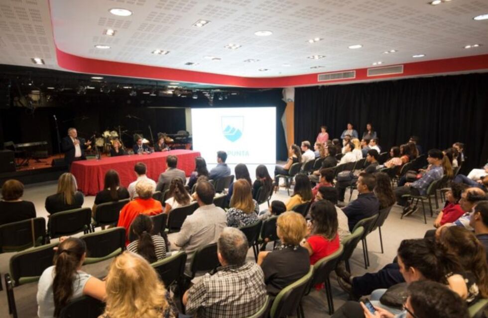 Desde ahora se puede cursar online la carrera de Software en la Universidad de La Punta