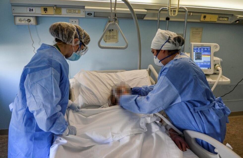 Coronavirus: faltan médicos para la cantidad de camas críticas que hay en Córdoba
