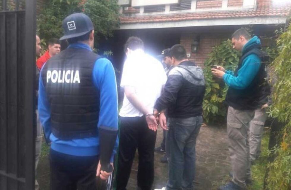 Gamer de San Isidro fue imputado por instigar a un menor de Rufino para que mate a su padrastro y su hijita