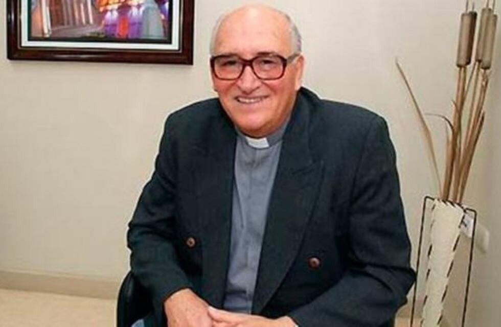 ¿Cuál fue la relación del padre Ceschi con Mendoza?