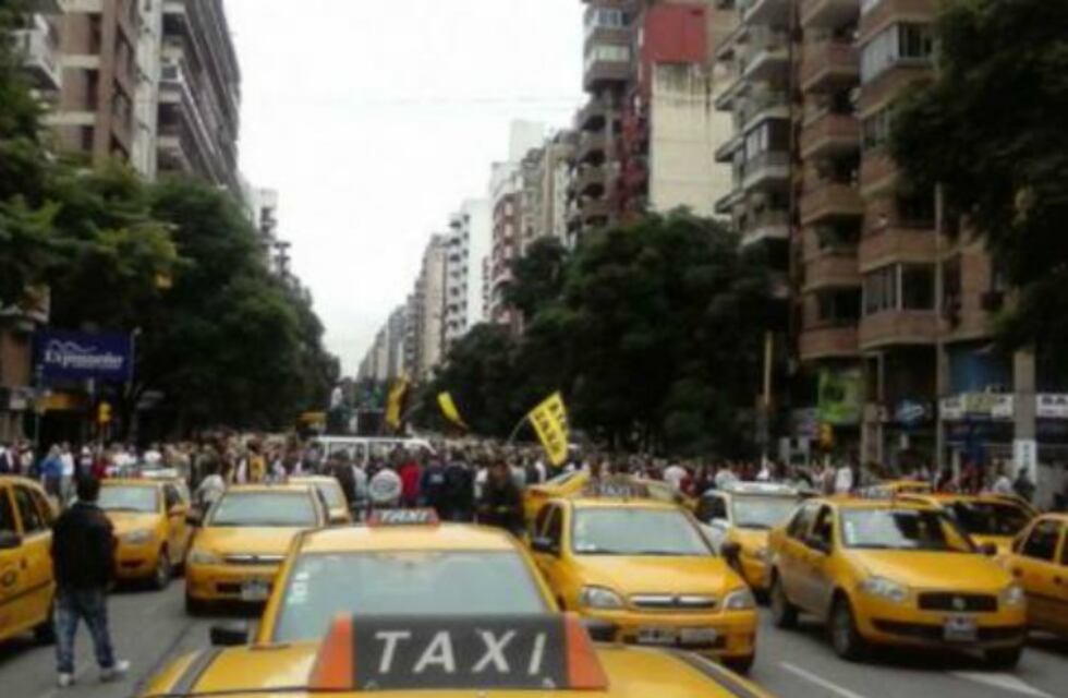 Los taxistas le dicen que no a la idea de Uber de llegar a Córdoba