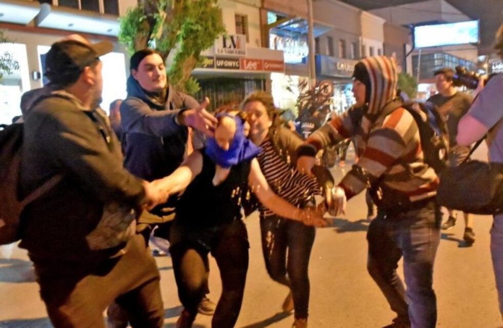 Anoche se produjeron serios incidentes en el ENMChubut