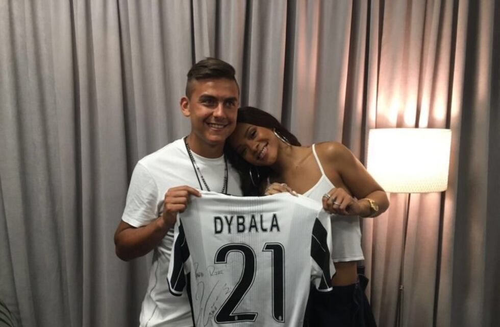 El sugestivo saludo de cumpleaños de Dybala a Rihanna
