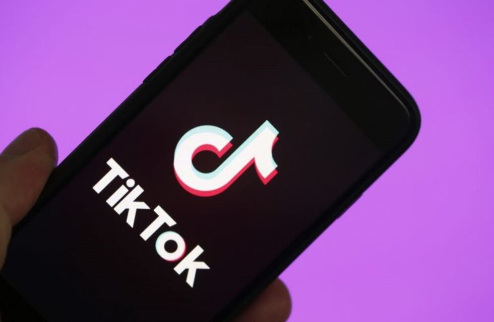Italia bloqueó TikTok en todo el país tras la muerte de una niña de 10 años, al menos, hasta el 15 de febrero