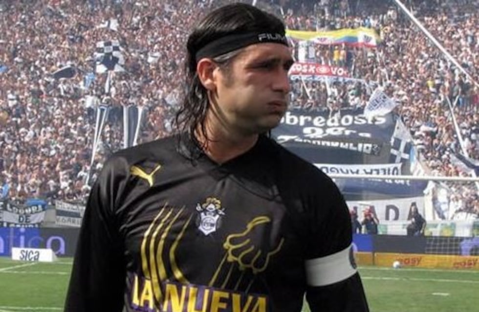 ¡Escándalo en TV! El exarquero Gastón Sessa, al borde de las piñas con un reconocido relator de Gimnasia La Plata