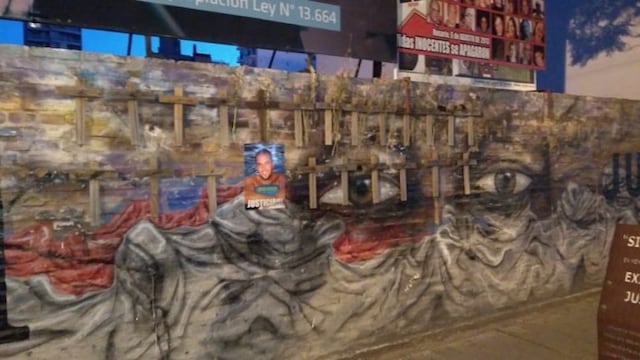 El muro se levantó al final de la demolición en el inicio de 2014\u002E (Facebook)